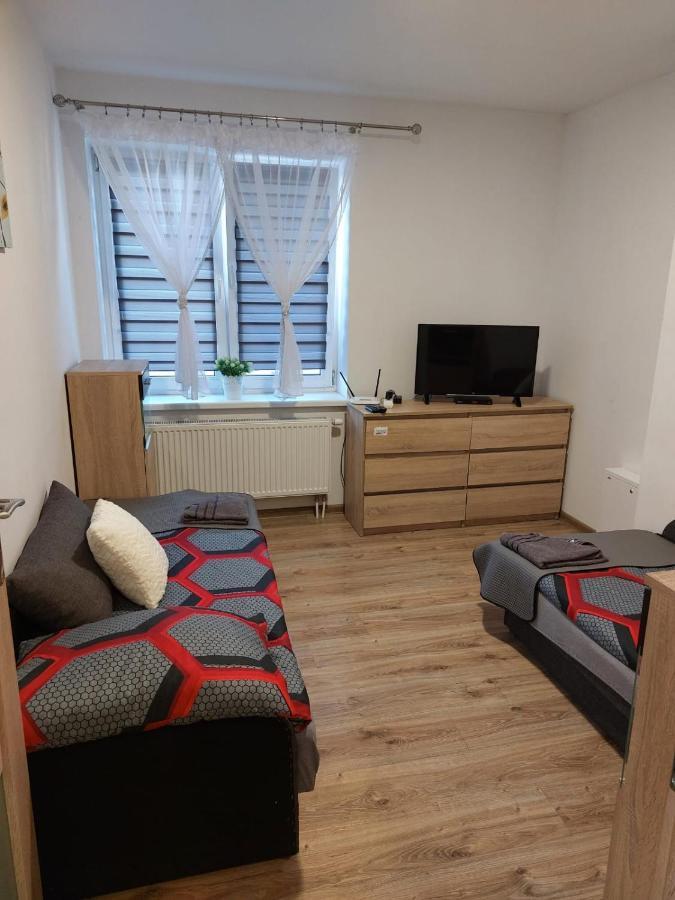 Noclegi U Moniki Janowiec Wielkopolski Bagian luar foto
